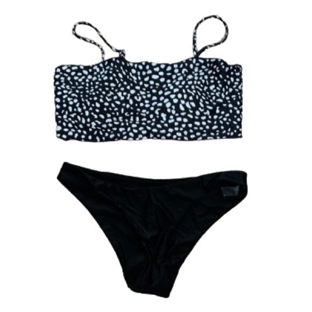 Shein black and white bikini swimsuit NWT size M top/ S bottom